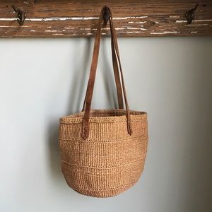 Vtg Woven Basket Bucket Bag Purse Leather Handle